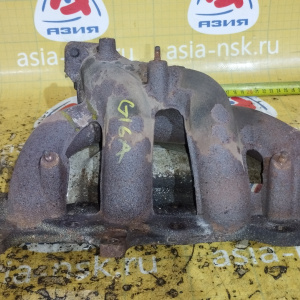 Коллектор выпускной Suzuki G16A Escudo/Vitara TA01W 3 шп. ДЕФЕКТ. ТРЕЩИНА  чугун 2 отверстия ( отверстие под датчик сзади )