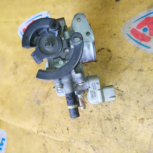 Заслонка дроссельная Toyota 3S-FE/4S-FE Ipsum ST190/SV40/ST200/ST210/SXM10/SXA10 3 болта ( кат. )