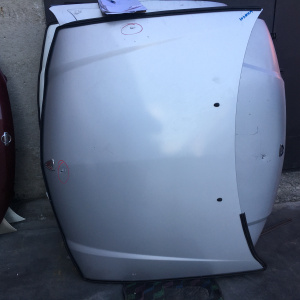 Капот NISSAN AD/Wingroad Y11 дефект