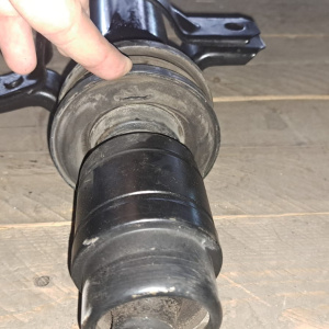 Кардан Nissan PNW11 Avenir SR20DE a/t дефект пыльника
