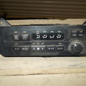 Климат-контроль TOYOTA SXN10 Nadia '1998