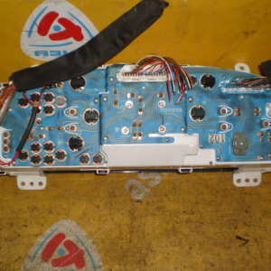 Панель приборов TOYOTA Corona ST195 a/t