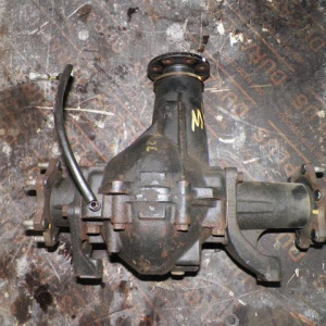 Редуктор SUZUKI TD54W/TDA4W/TDB4W/TD94W/TA74W Escudo H27A R a/t 43/10 Чугуный, фланец на привода 6 болтов