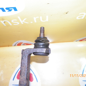 Ступица TOYOTA UCK30/UCK31/GSK30/VCK30 Tundra перед, лев 2WD ABS. В сборе. Дефект задней заглушки и дефект пыльника на верхней шаровой. 43330-39655.  43330-3