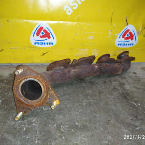 Коллектор выпускной TOYOTA 2UZ-FE Land Cruiser UZJ100 L 17105-50120