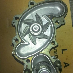 Помпа TOYOTA 5VZ