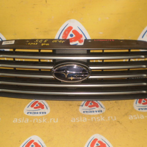 Решетка радиатора SUBARU Forester SG5 '2005-2007 Дефект