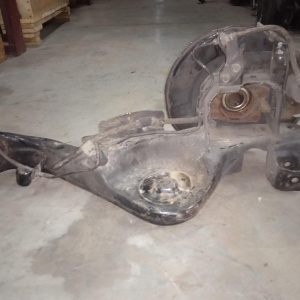 Ступица Nissan C25 Serena зад, прав 4WD ABS. С рычагом. Дисковые тормоза. В сборе. 55501CY10A, 43202EN100