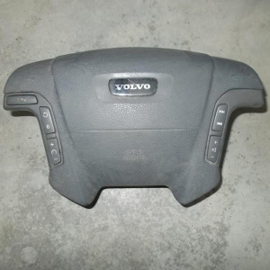 Подушка безопасности Volvo V70 LV '1996-2000 водит. 2 разъема под мульти руль 4 спицы 8626844