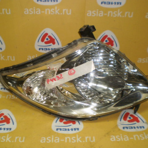 Фара SUZUKI лев Swift ZC72S '2004-2010