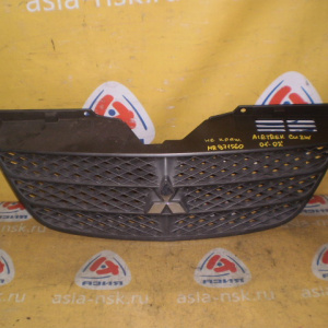Решетка радиатора MITSUBISHI Airtrek CU2W '2002-2005 MR971560