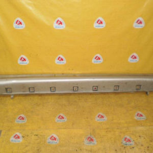 Накладка на порог SUZUKI SX4 YA41S R Hatchback 77231-80J1