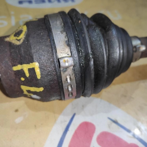 Привод Infiniti NV36 G35 VQ25HR/VQ35HR/VQ37VHR перед, лев 4WD a/t ВН-6-ть болтов Н-27шл.  Дефект наружнего пыльника 39101-JK500