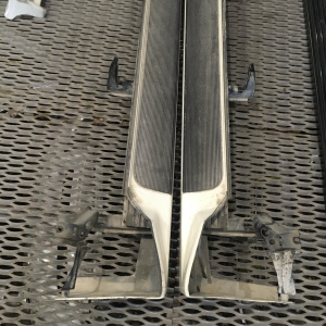 Подножка TOYOTA Land Cruiser UZJ100 '2002-2005 L+R пара