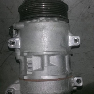 Компрессор кондиционера TOYOTA 2GR-FE Harrier GSU30 5 конт. 447260-1072/74/78 / 88320-48120