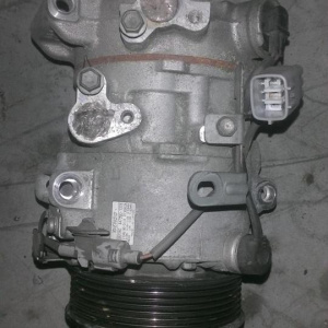 Компрессор кондиционера TOYOTA 2GR-FE Harrier GSU30 5 конт. 447260-1072/74/78 / 88320-48120