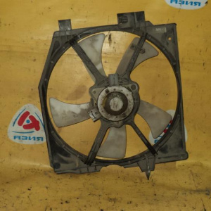 Диффузор радиатора Mazda Familia BJ5W (кондиционера)