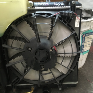 Диффузор радиатора SUZUKI SX4 YA41S J20A конд