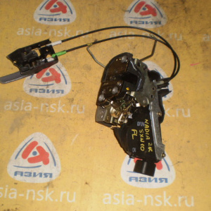 Замок двери Toyota SXN10 Nadia (2 контакта) перед, лев 69040-44060