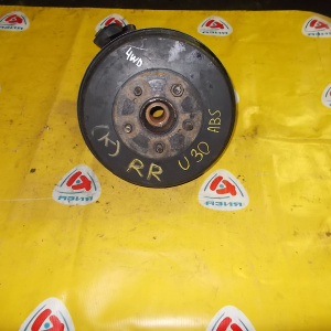 Ступица Nissan N30/U30 Bassara/Presage/R'nessa зад, прав 4WD ABS  барабанные тормоза. В сборе.