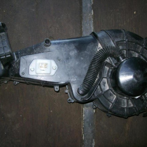 Моторчик печки SUBARU GG3 '2004 3 к.