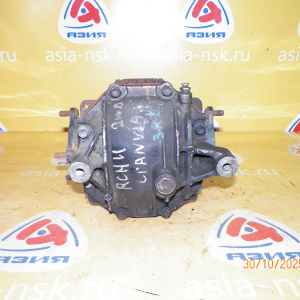 Редуктор TOYOTA RCH11/RCH18/RCH28/RCH41 Granvia/Grand Hiace/Hiace/Regius 3RZ R 2WD 43/10 ( ４．３００).   привода на 4 болта 41110-26370. (C7)