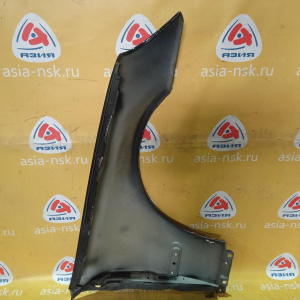 Крыло Mercedes C-Class W203/S203 '2000-2007 перед, лев (сколы, царапины)