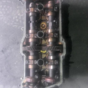 Головка блока TOYOTA 5VZ-FE L Без клапан. крышки L
