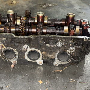 Головка блока TOYOTA 5VZ-FE L