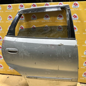 Дверь боковая NISSAN Tino V10 зад, прав Дефект(цена за голое железо)