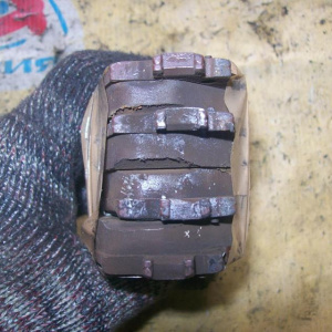 Колодки тормозные Toyota Estima Lucida TCR20/TCR21/CXR20/CXR21/CXR10/CXR11/TCR10/TCR11/KR42/CR40/SR40 Износ -50%. F