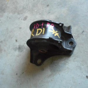 Подушка двигателя Honda B20B/D15B/D16A RD1/EY7/MB4 перед, прав