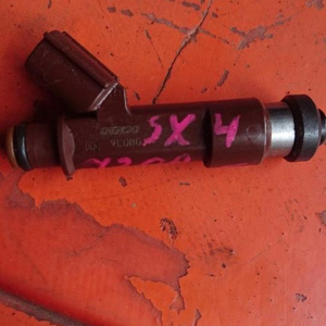 Форсунка Suzuki J20B SX4 красные
