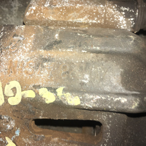 Суппорт Toyota ST202/ST205/ST206/ST215 Caldina 3S-GE перед, лев (40T28 )2 поршня 47730-21010