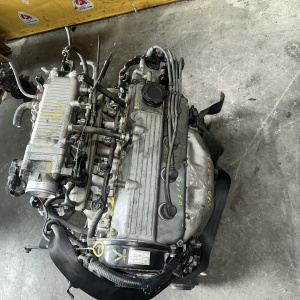Двигатель Suzuki G13B-323430 кат. БЕЗ ГЕНЕРАТОРА Cultus GA11S