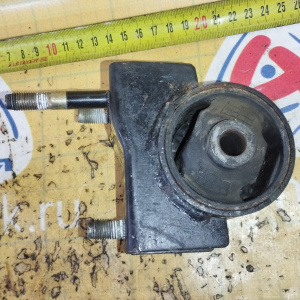 Подушка двигателя Toyota 3S Camry SV43 4WD a/t ДЕФЕКТ R 12371-74460/-74351