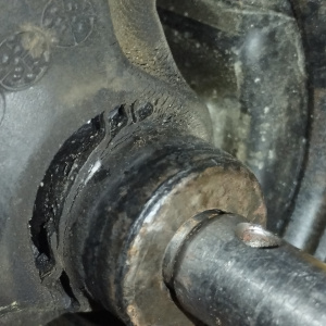 Подушка двигателя Toyota 3S-FSE/1AZ-FSE Vista Ardeo SV50/AZV50 ДЕФЕКТ перед, лев 12372-74650