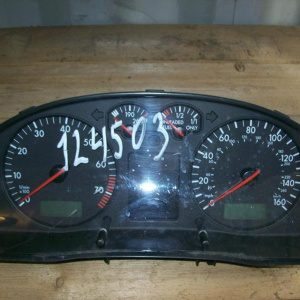 Панель приборов Volkswagen Passat B5/3B2/3B5 '1996-2001 USA 160 mph 260 km/h VDO 110008961/002