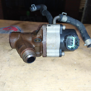Клапан ЕГР Nissan 14710-2Y500 / AMV51-05 Cefiro A33 VQ25-DD