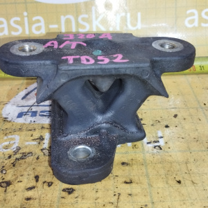 Подушка двигателя Suzuki J20A Escudo TD52W 4WD a/t R 1171077E11