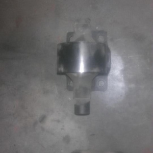 Подушка двигателя Toyota 1KZ KCH46 4WD верх зад R
