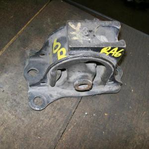 Подушка двигателя Honda F23A RA6 перед, прав