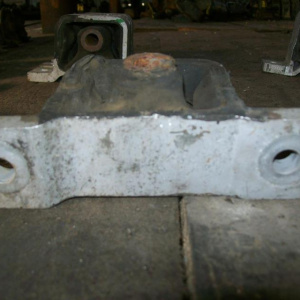 Подушка двигателя Honda K20A/K24A CR-V RD5/RD7 F