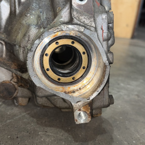 Раздатка TOYOTA 1ZZ U341F ДЕФЕКТ КОРПУСА