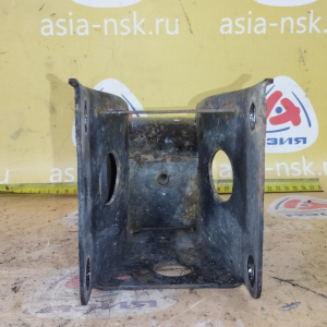 Подушка двигателя Nissan VQ20/25 Cefiro A32/33 лыжа F 1127140U00 / RN5867