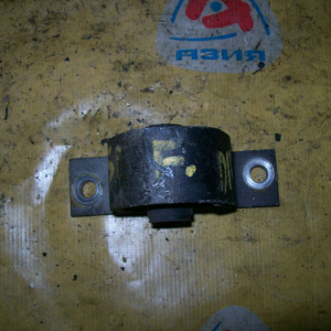 Подушка двигателя Honda D15B/D17A Civic ES1/ES3 F
