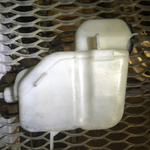 Бачок омывателя Toyota ST190 Corona SF 060351-694