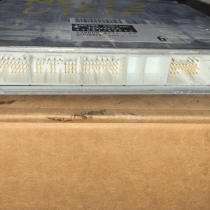 Компьютер Toyota Kluger V 89661-48640 1MZ MCU25