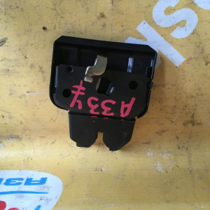 Замок крышки багажника Nissan Cefiro A33