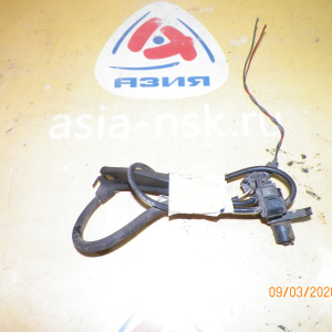 Датчик ABS Toyota Lite Ace Noah/Town Ace Noah CR50/SR50/KR52 перед, лев 89543-28080